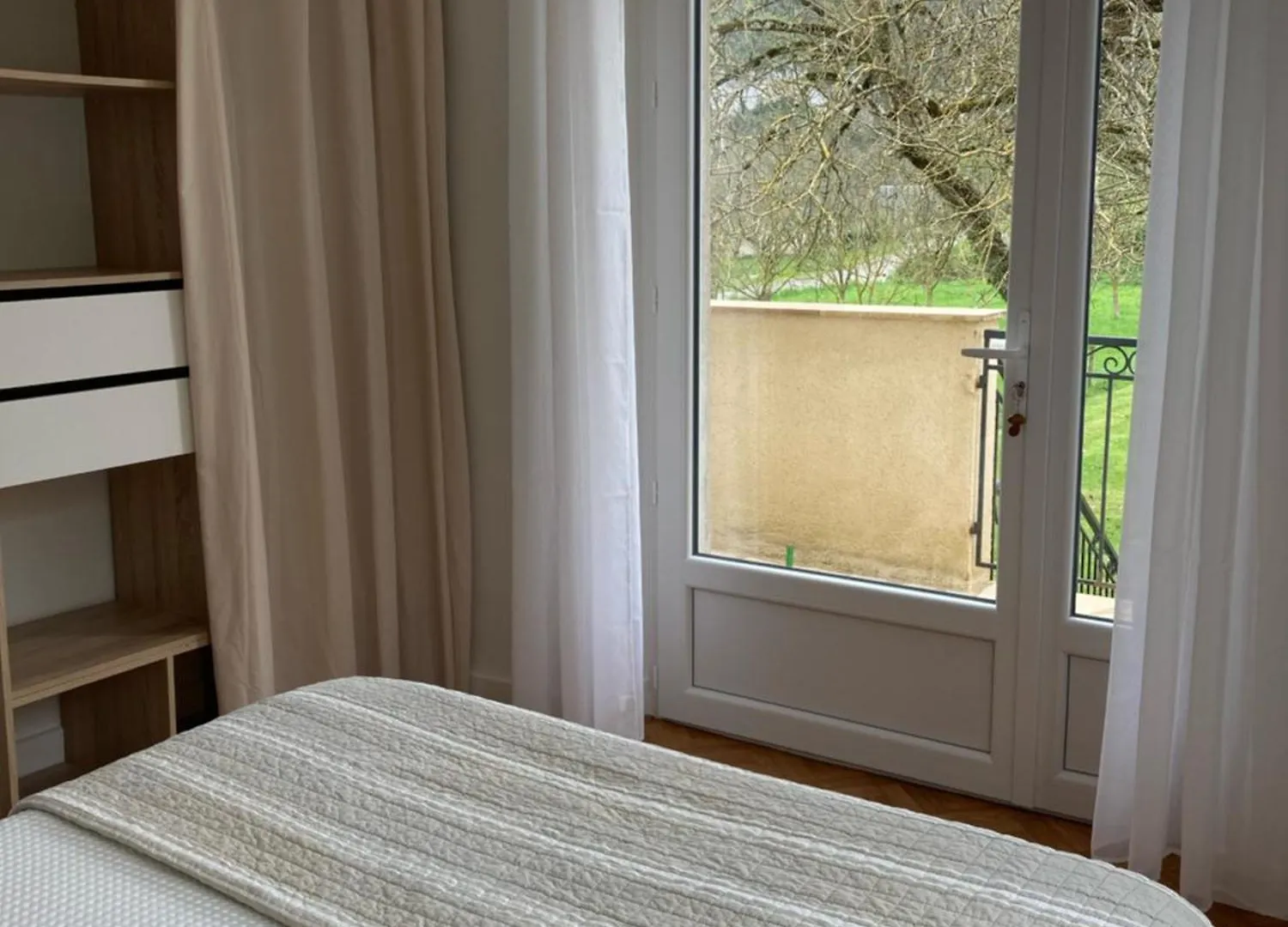 Ferienhaus Gite Les Cles Des Champs Cote Jardin Lacave  Frankreich