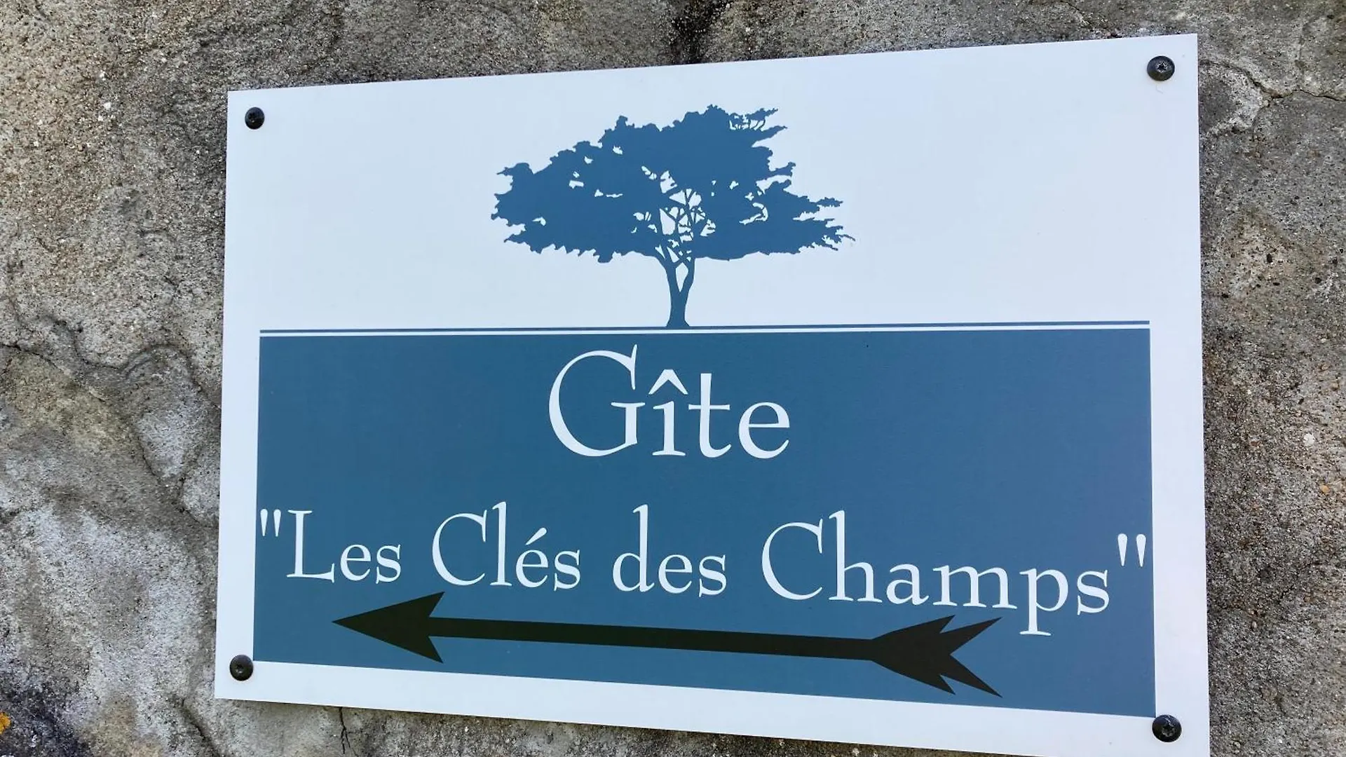 Gite Les Cles Des Champs Cote Jardin Lacave  0*, Lacave (Lot)